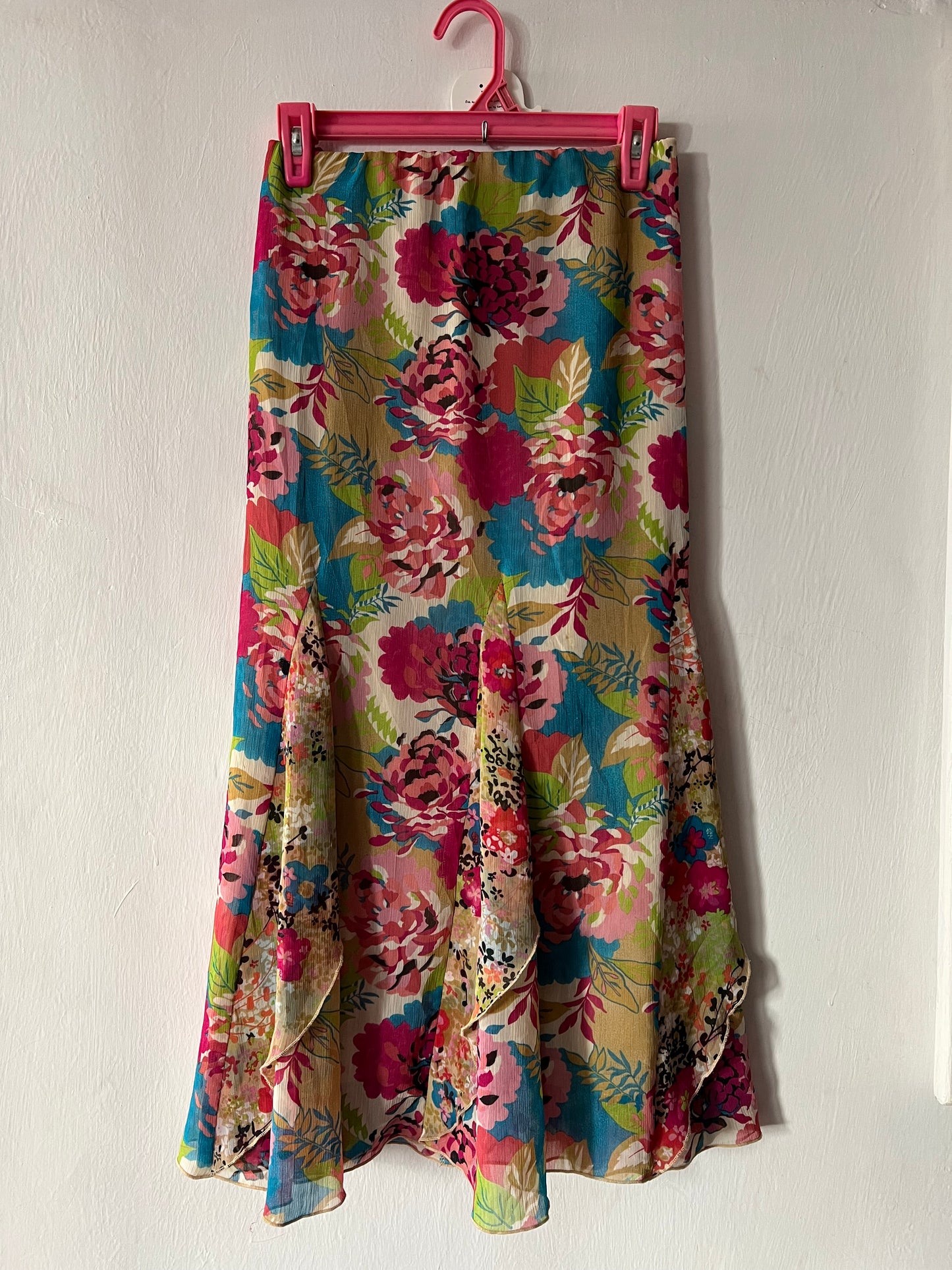 Floral asymmetrical maxi skirt