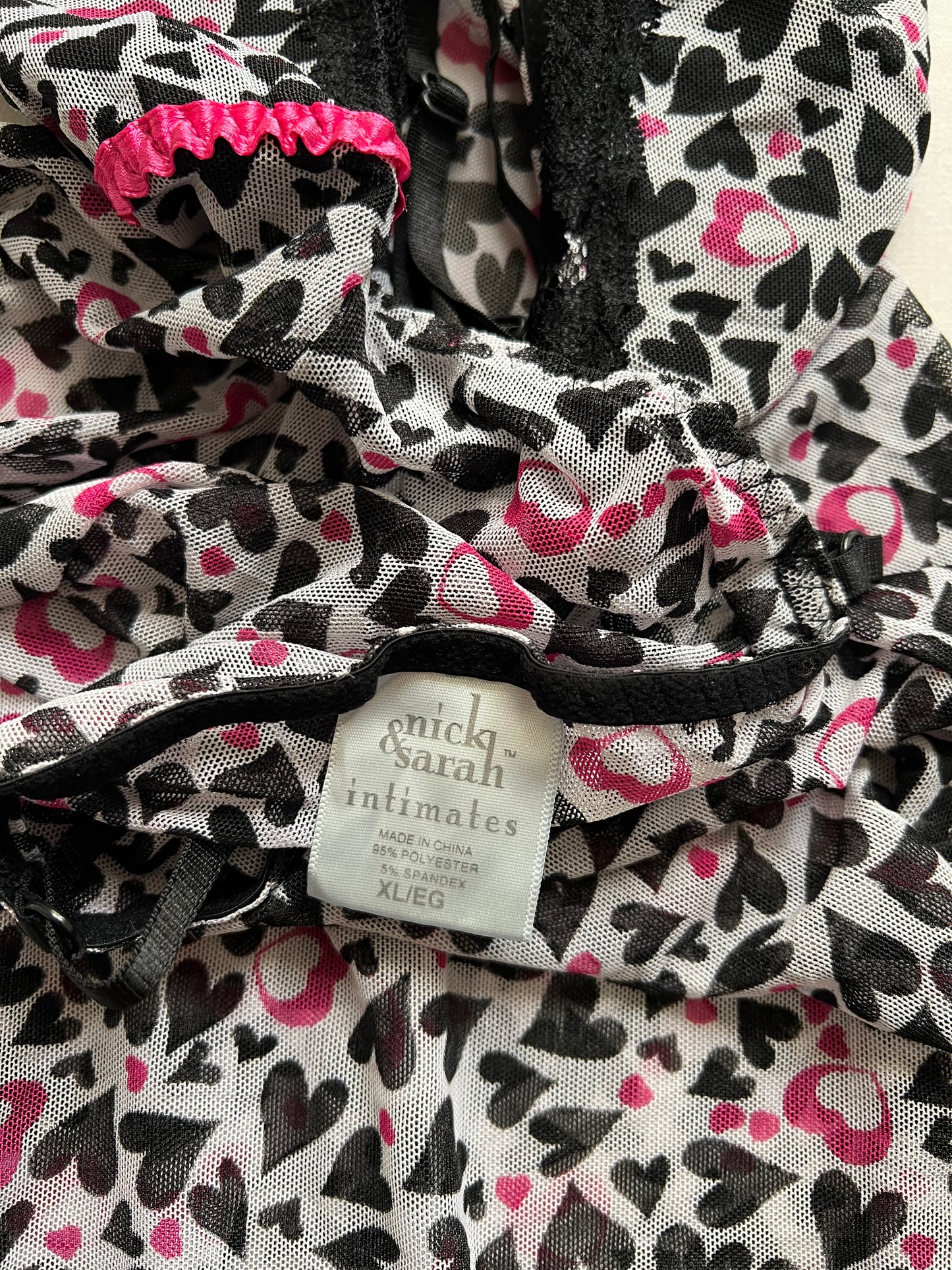 Y2k Graphic lace trim cami