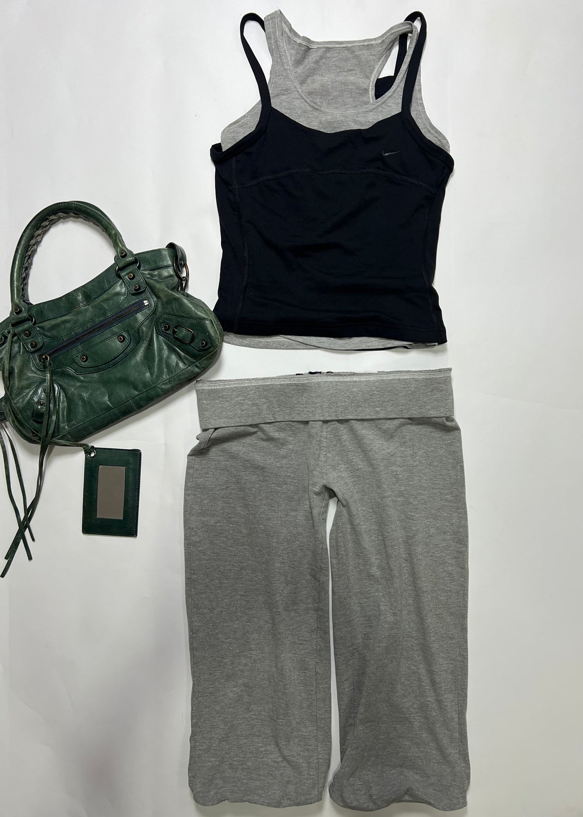Grey athleisure capris