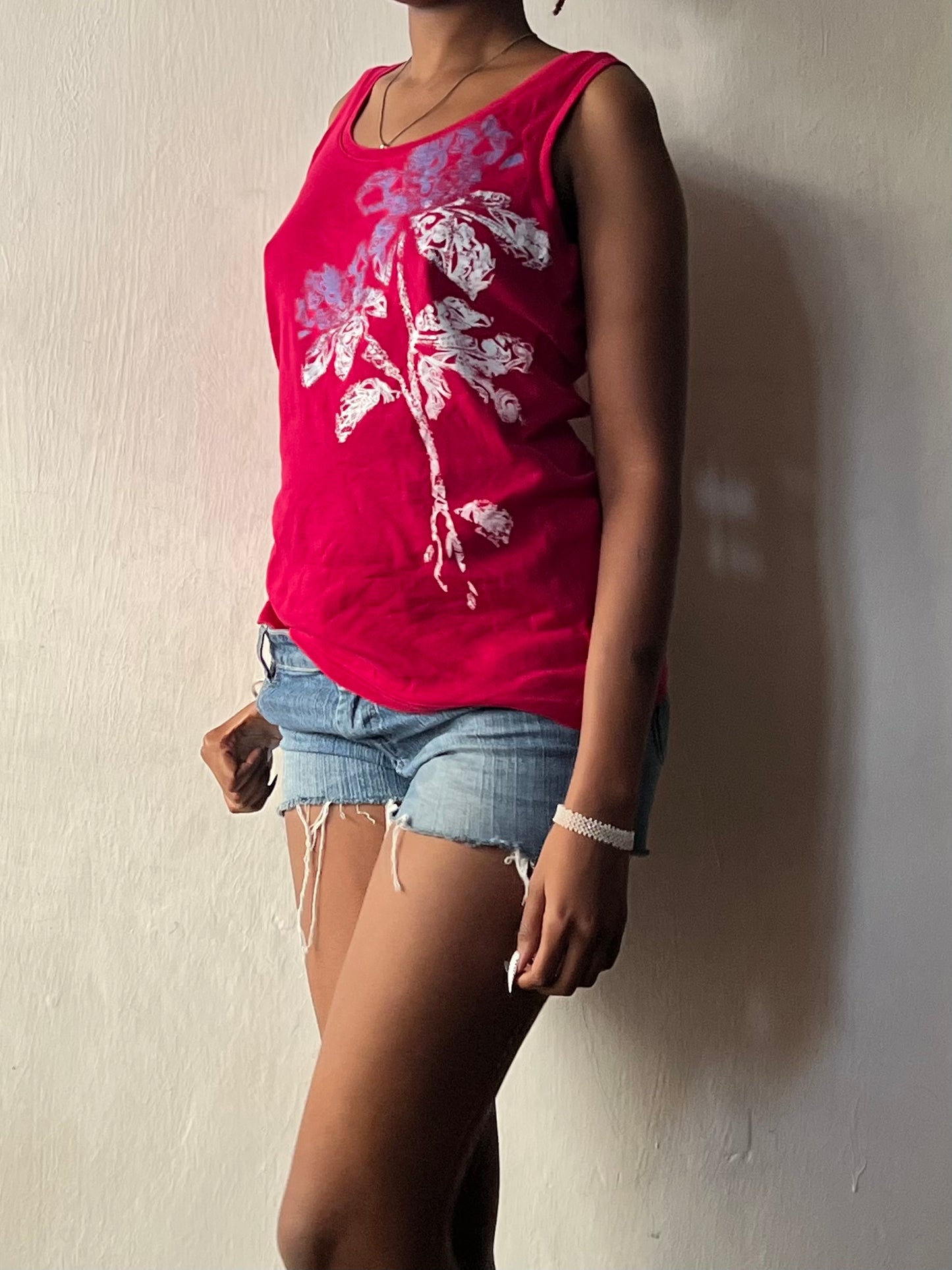 Pink graphic tank top