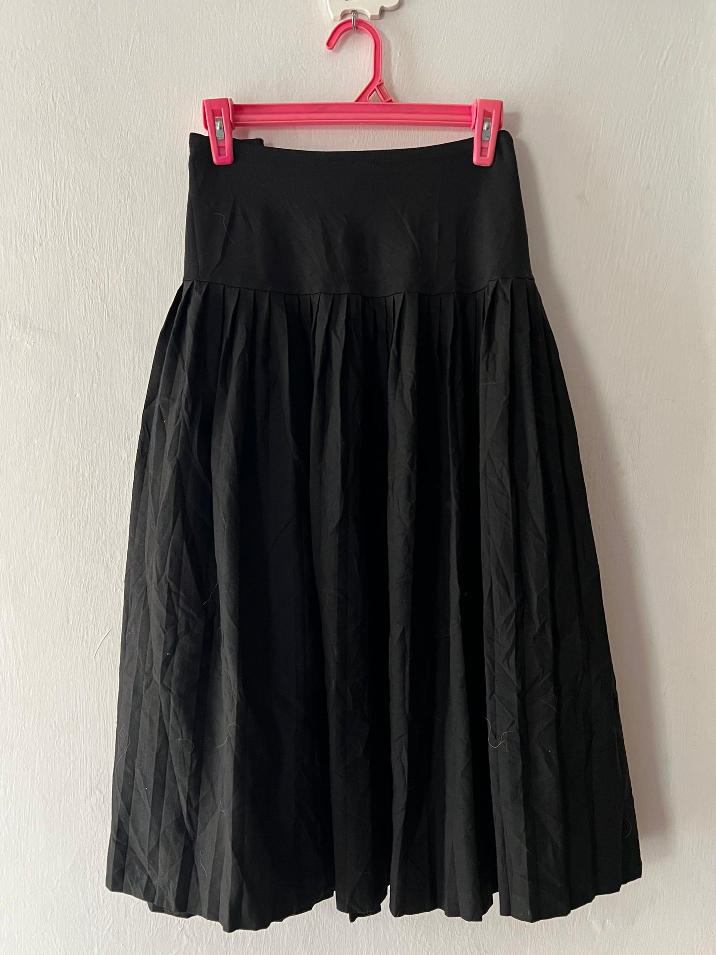 Black, wide fitted waist, maxi skirt