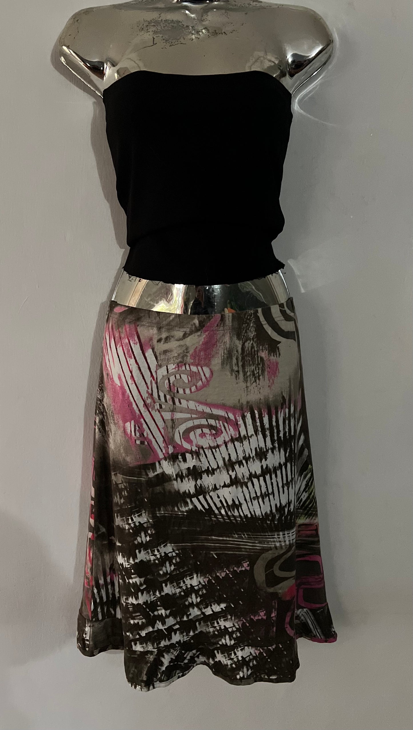 Y2k graphic midi skirt
