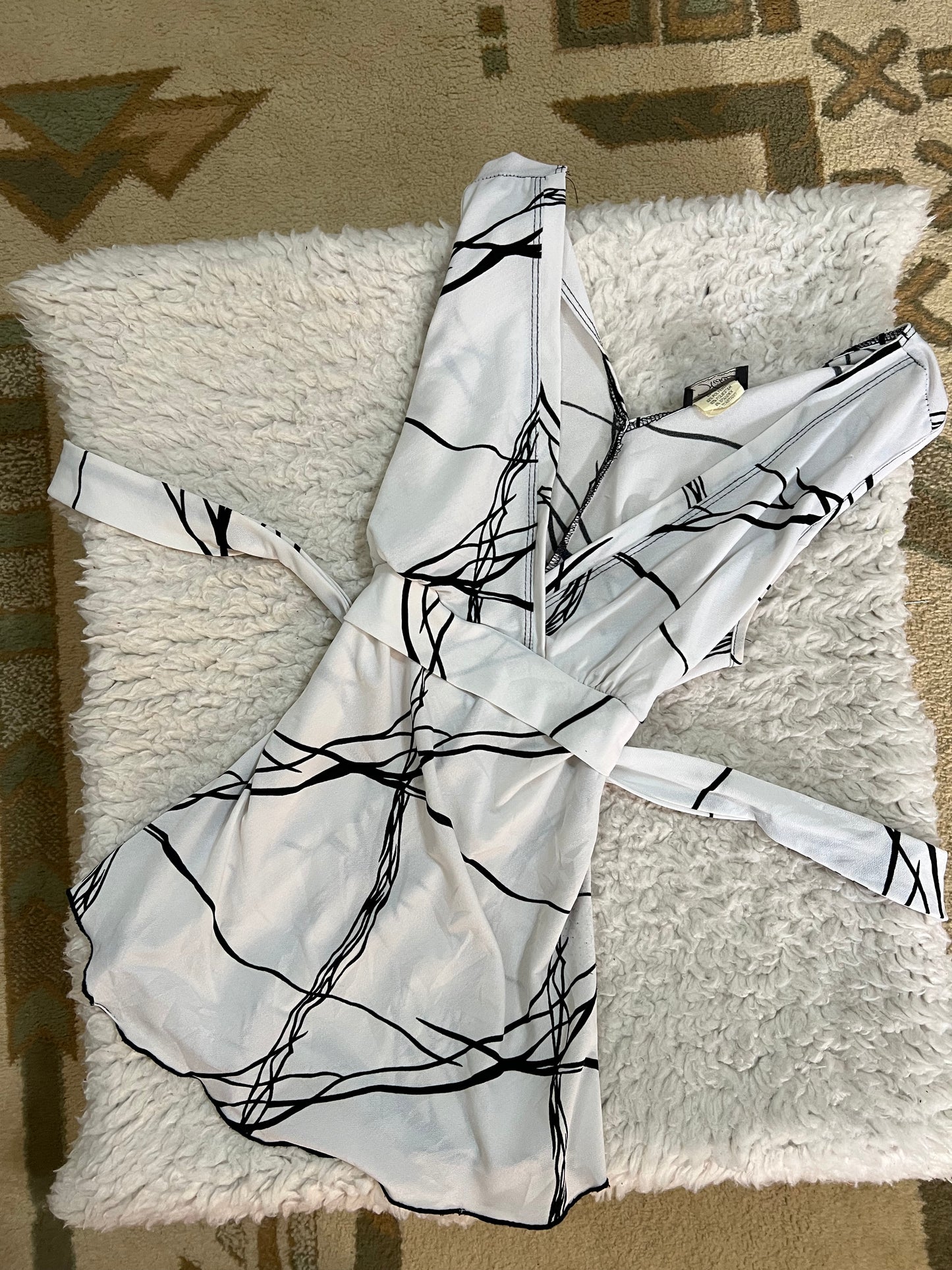 Abstract Monochrome Tie-Waist Top
