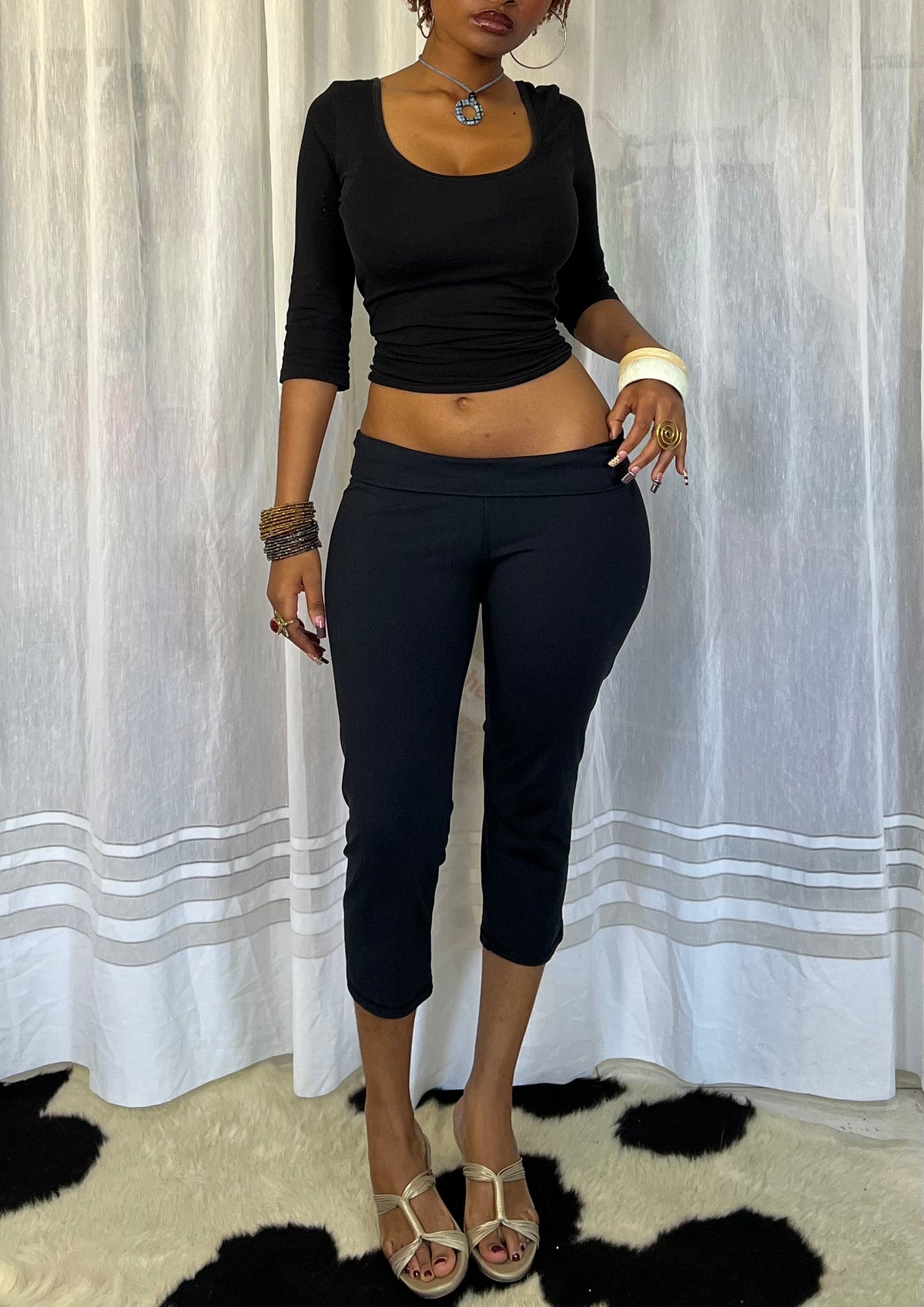 Black athleisure Capris