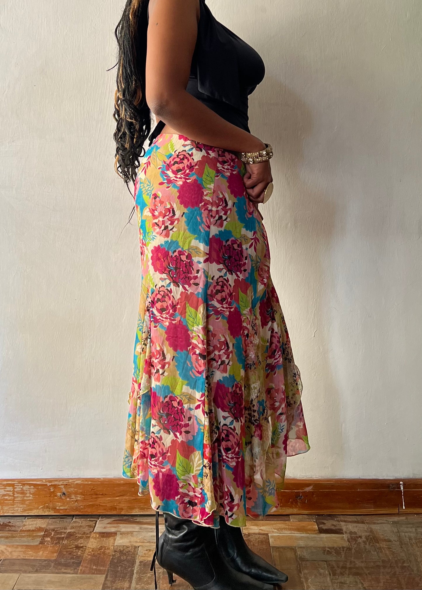 Floral asymmetrical maxi skirt