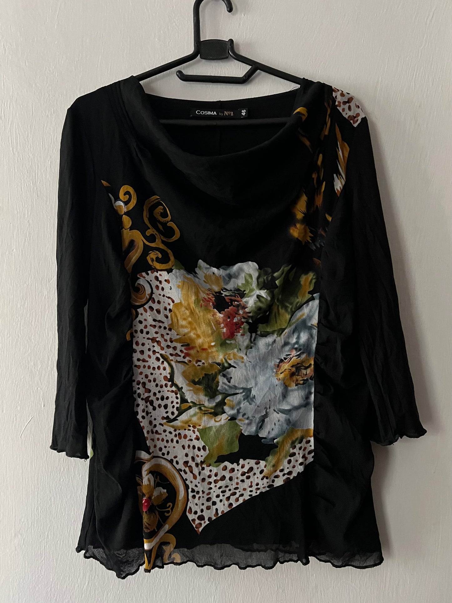 Graphic slouchy long sleeve