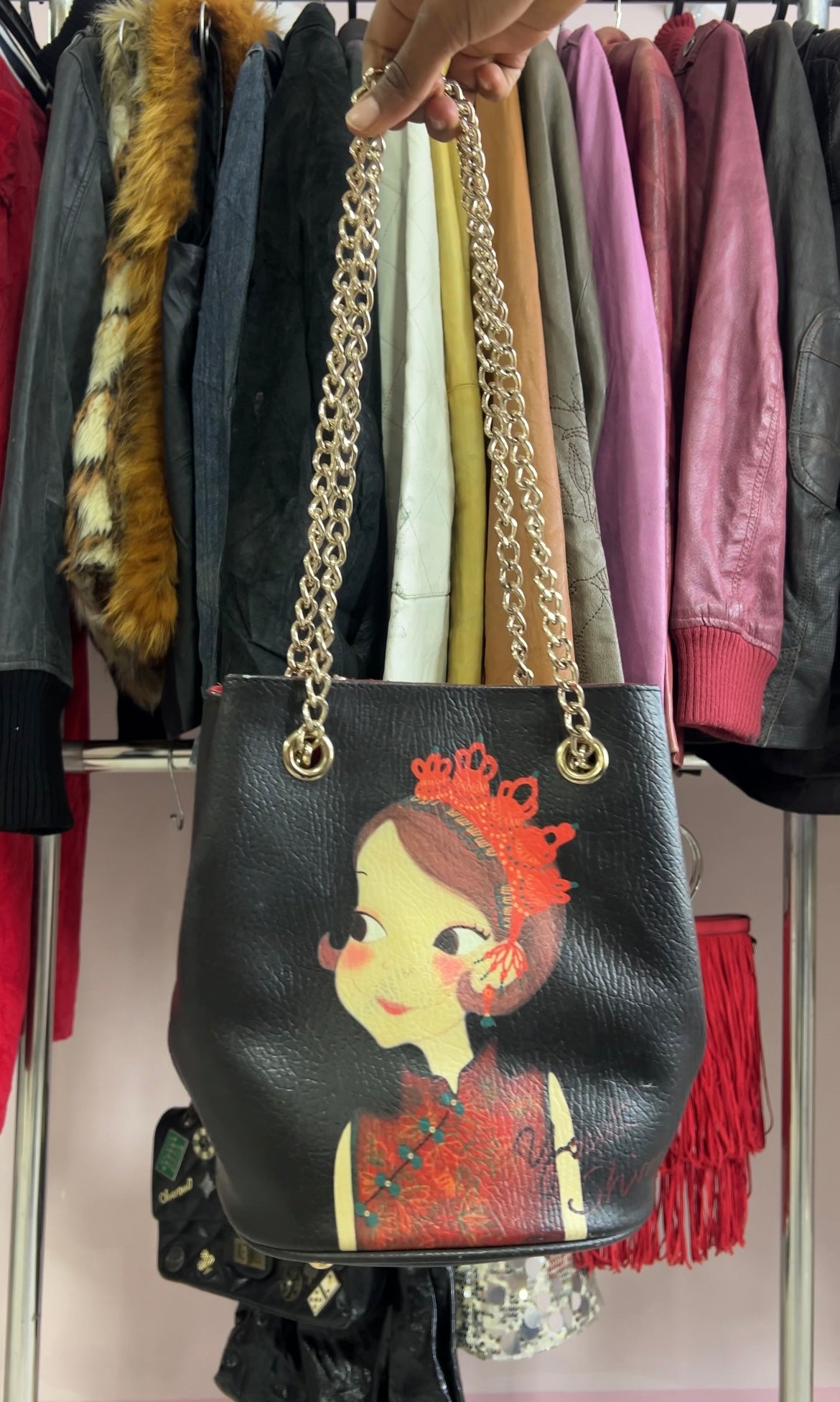 Leather bucket bag
