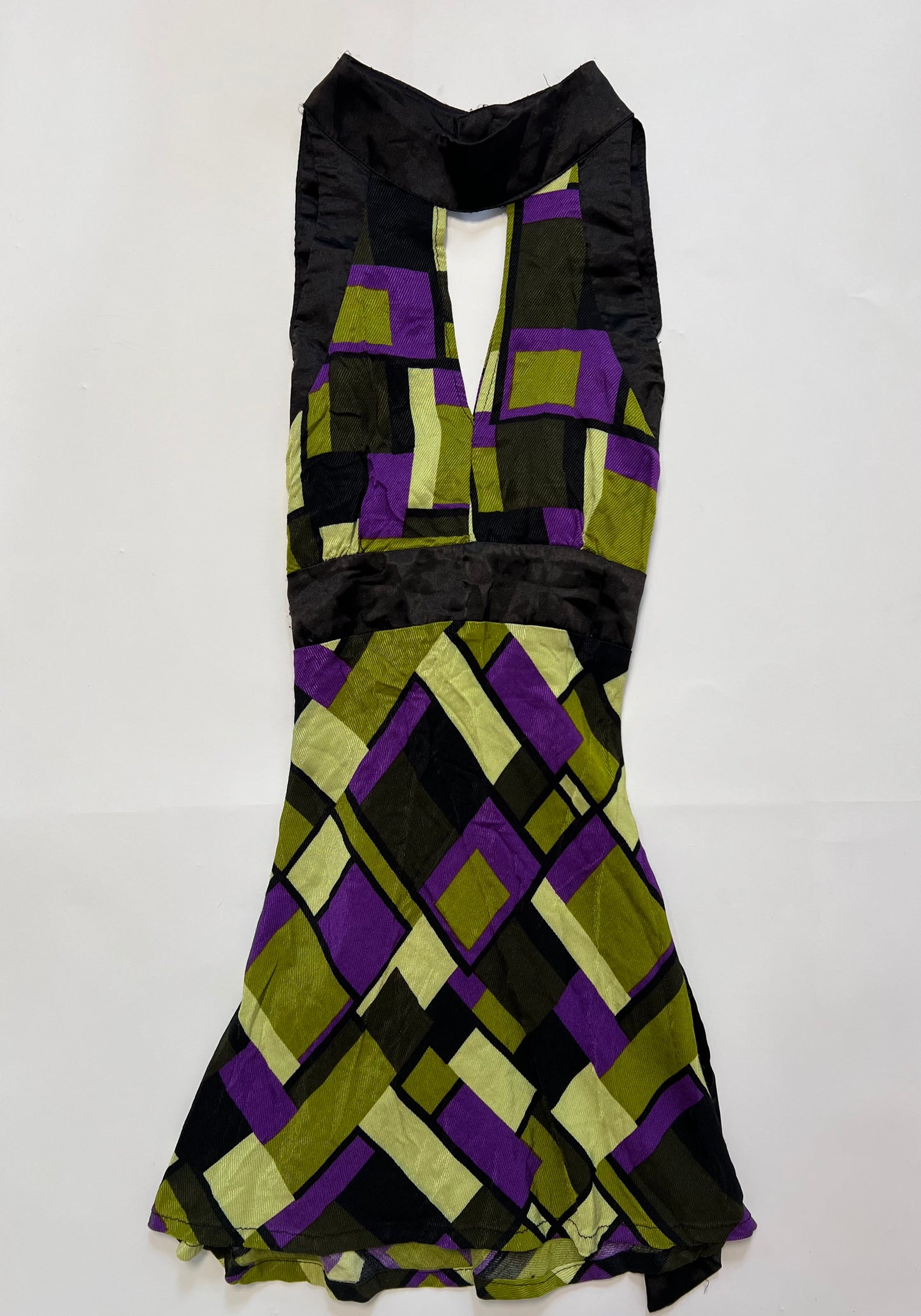 Abstract Tie-Back Halter
