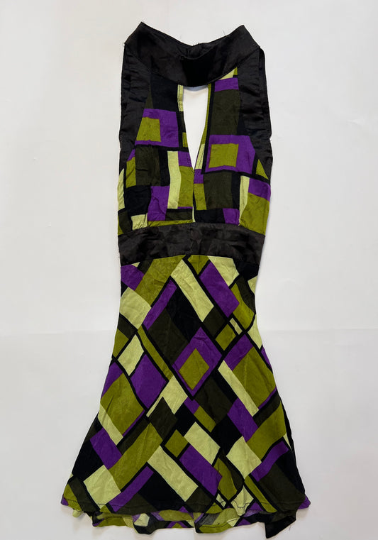 Abstract Tie-Back Halter