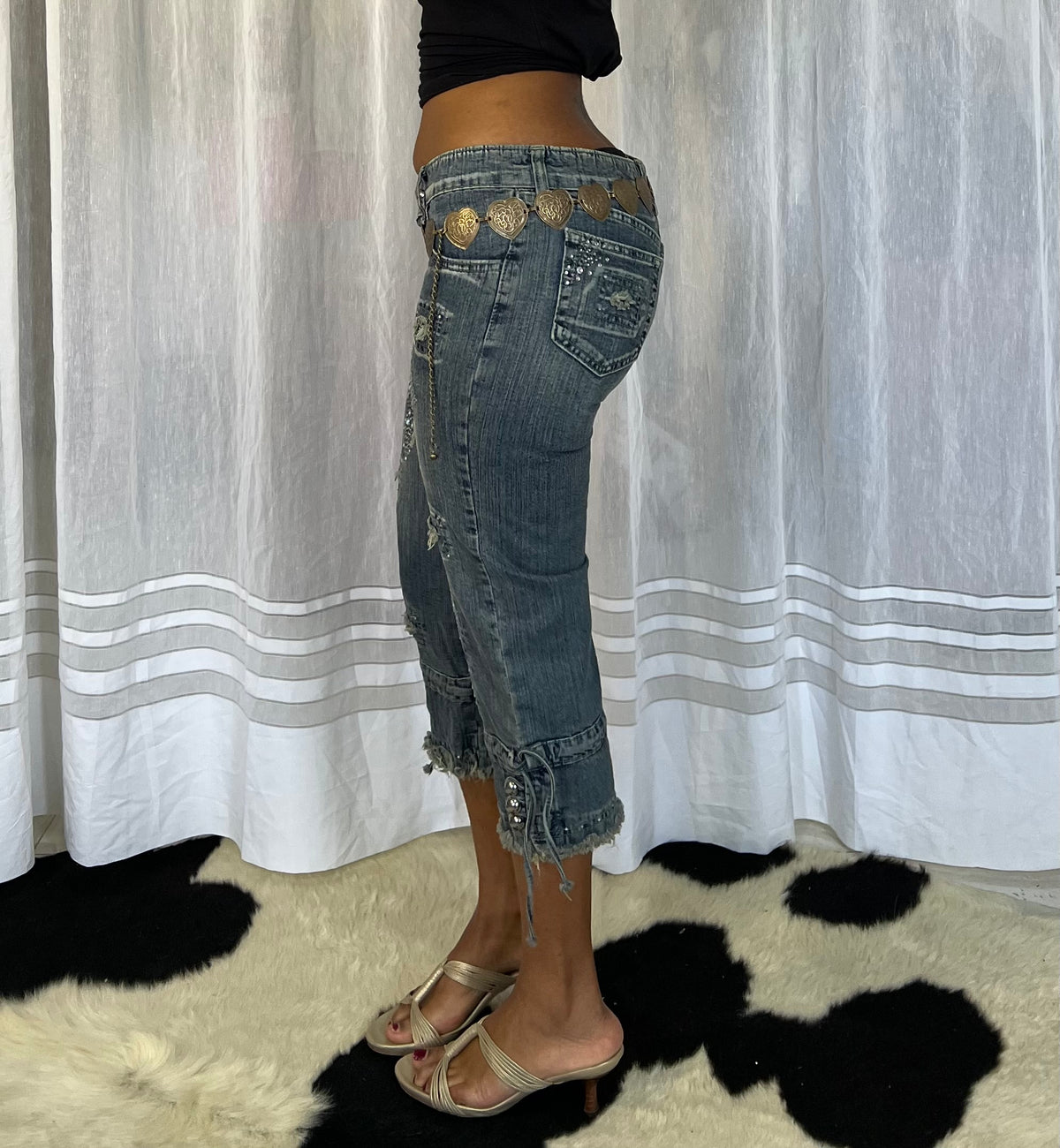 Y2K Embellished Capri Jeans