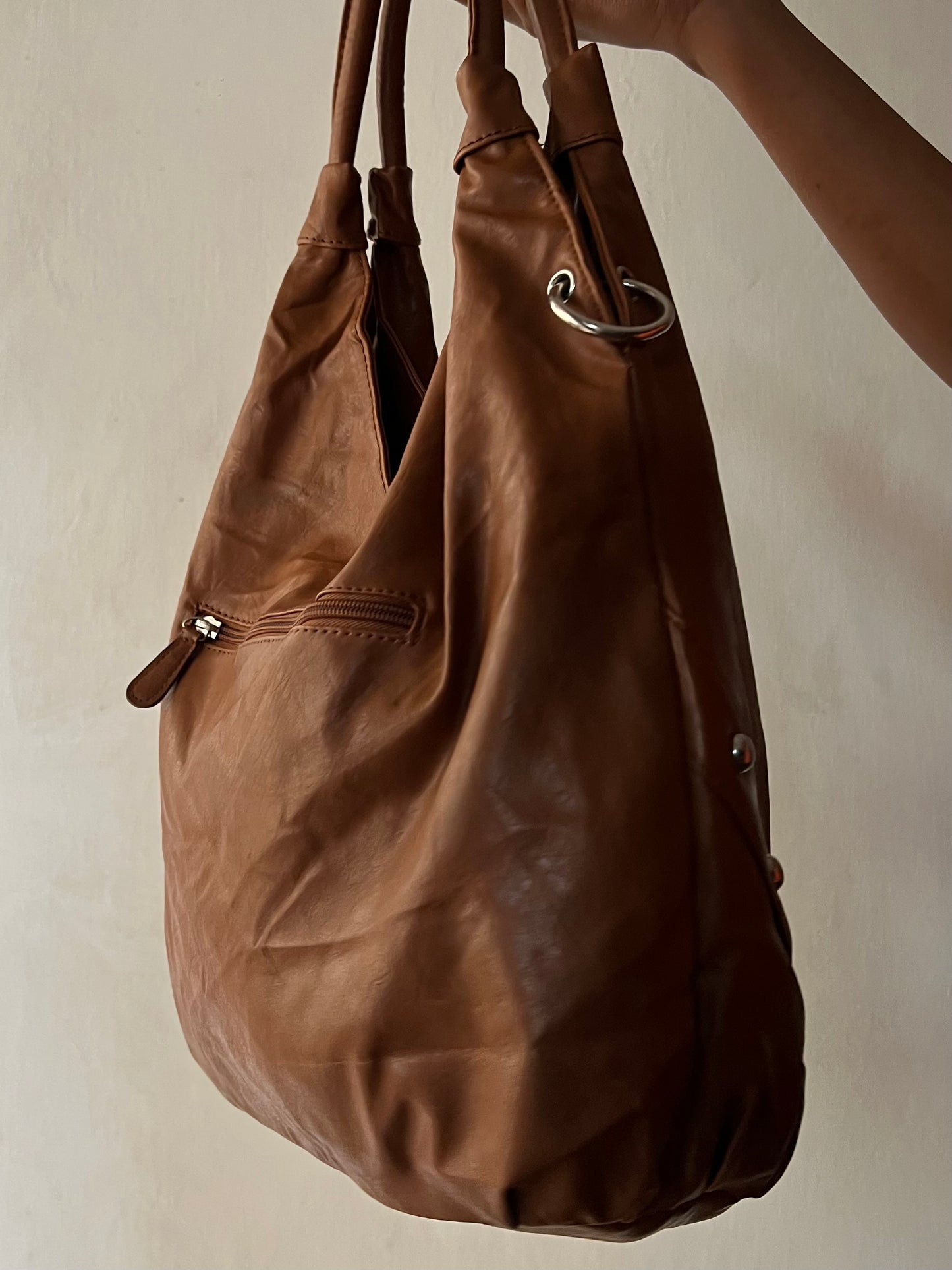 Caramel leather hobo bag