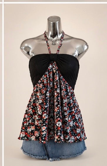 Crotchet trim halter top