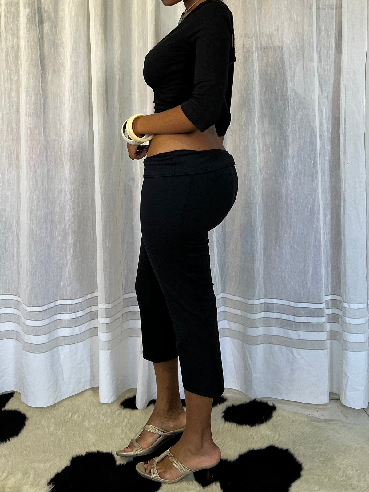 Black athleisure Capris