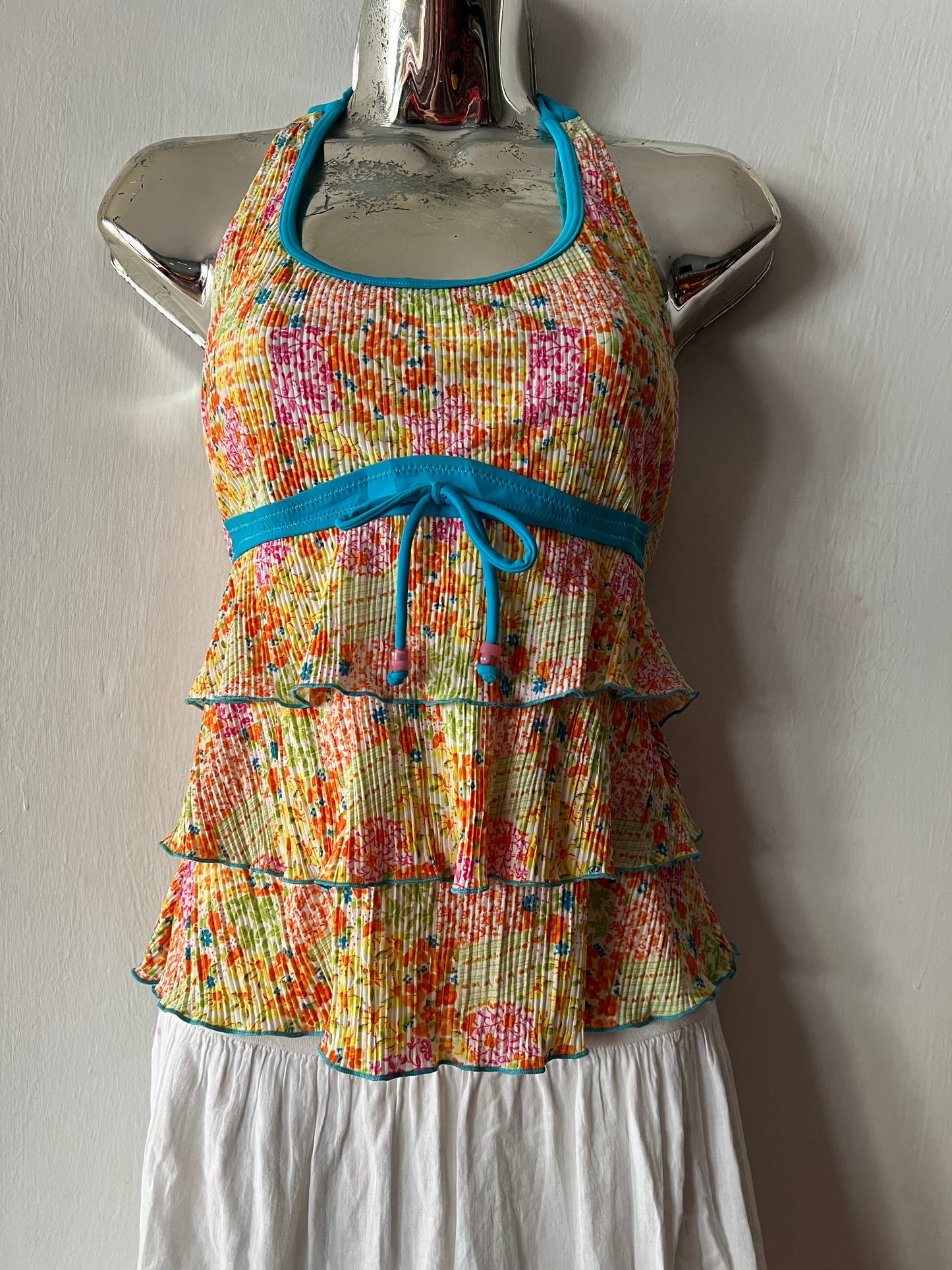 Ruffled floral print top