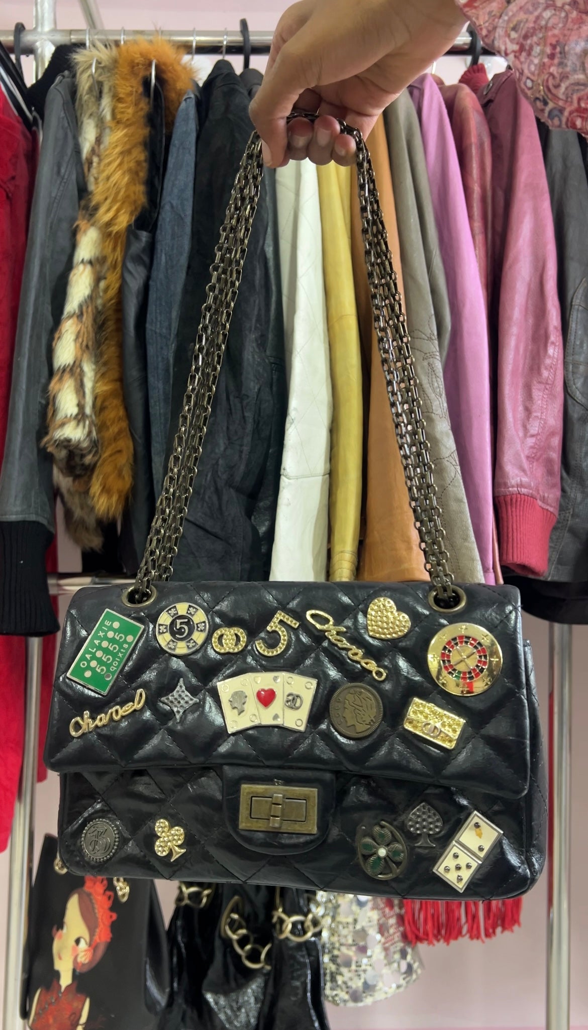 Black quilted shoulder bag