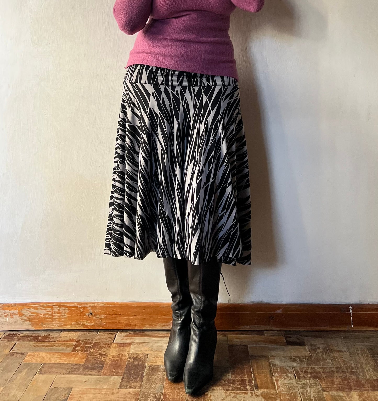 Abstract Geometrical Print Midi Skirt