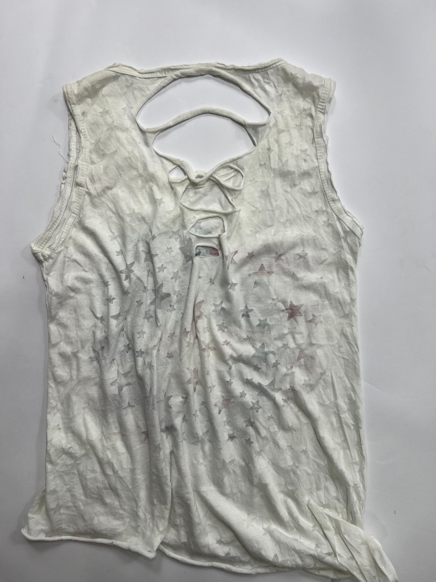 Distressed American flag graphic tee