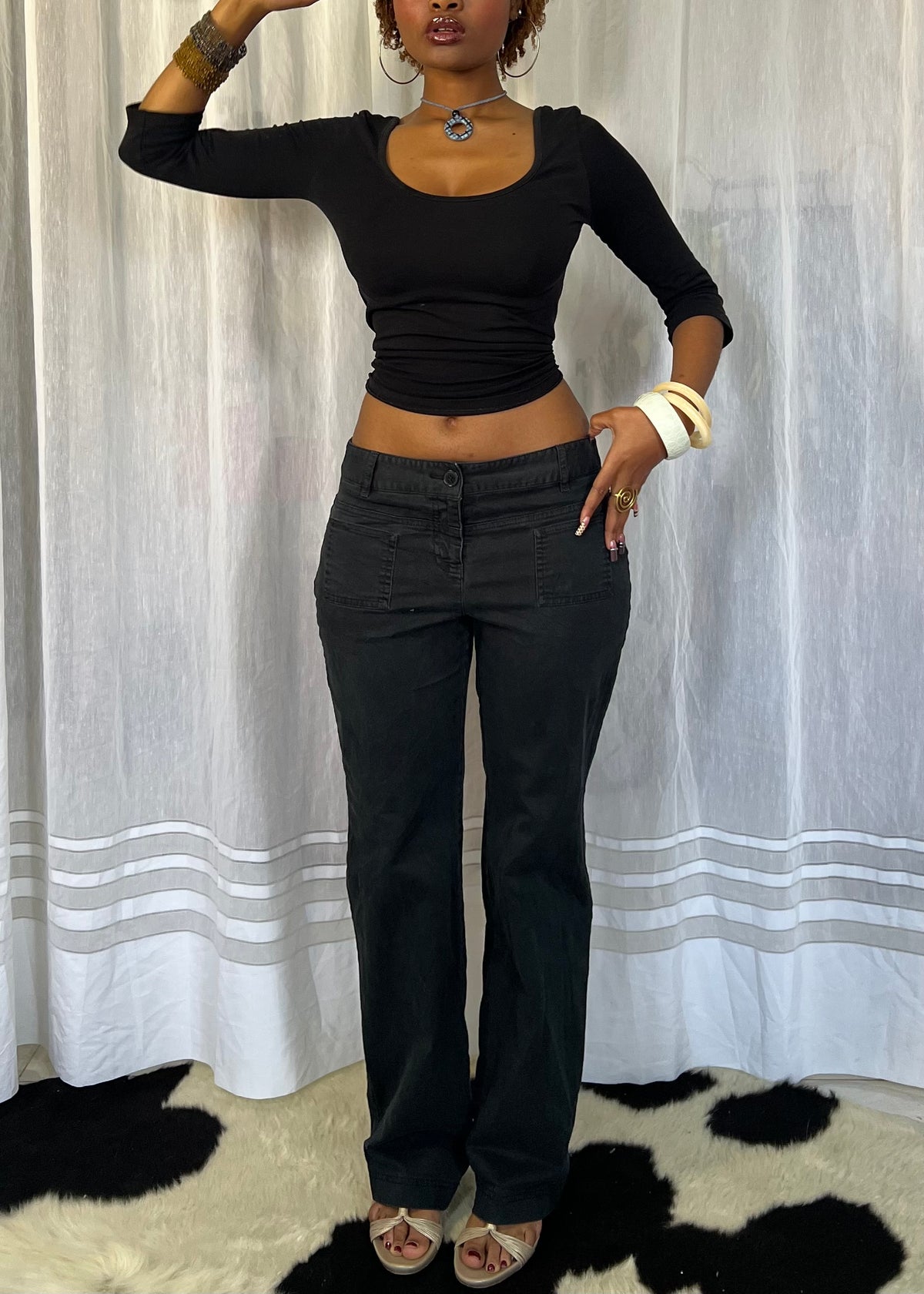 Low-rise slightly flared denim