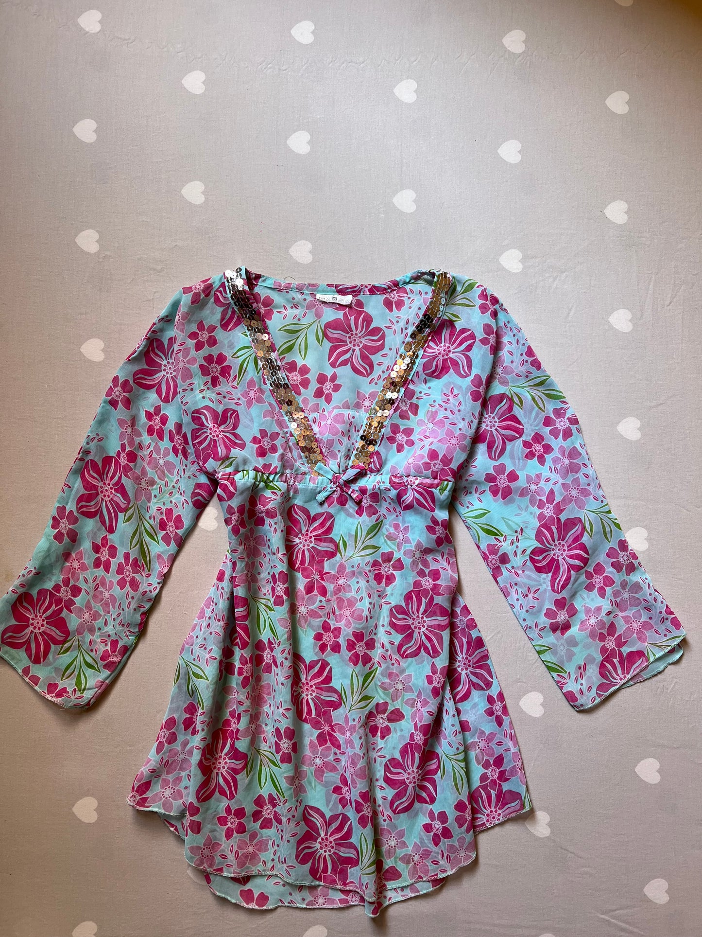 Flowy floral print top