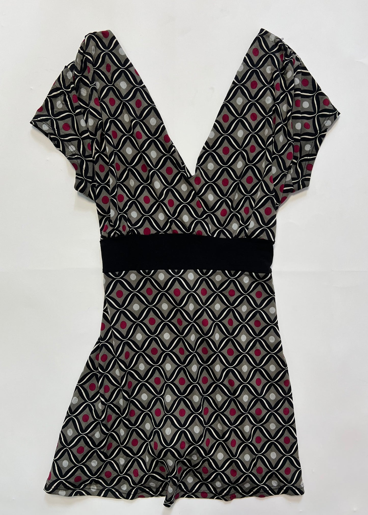 Graphic Tie-Back Babydoll Top