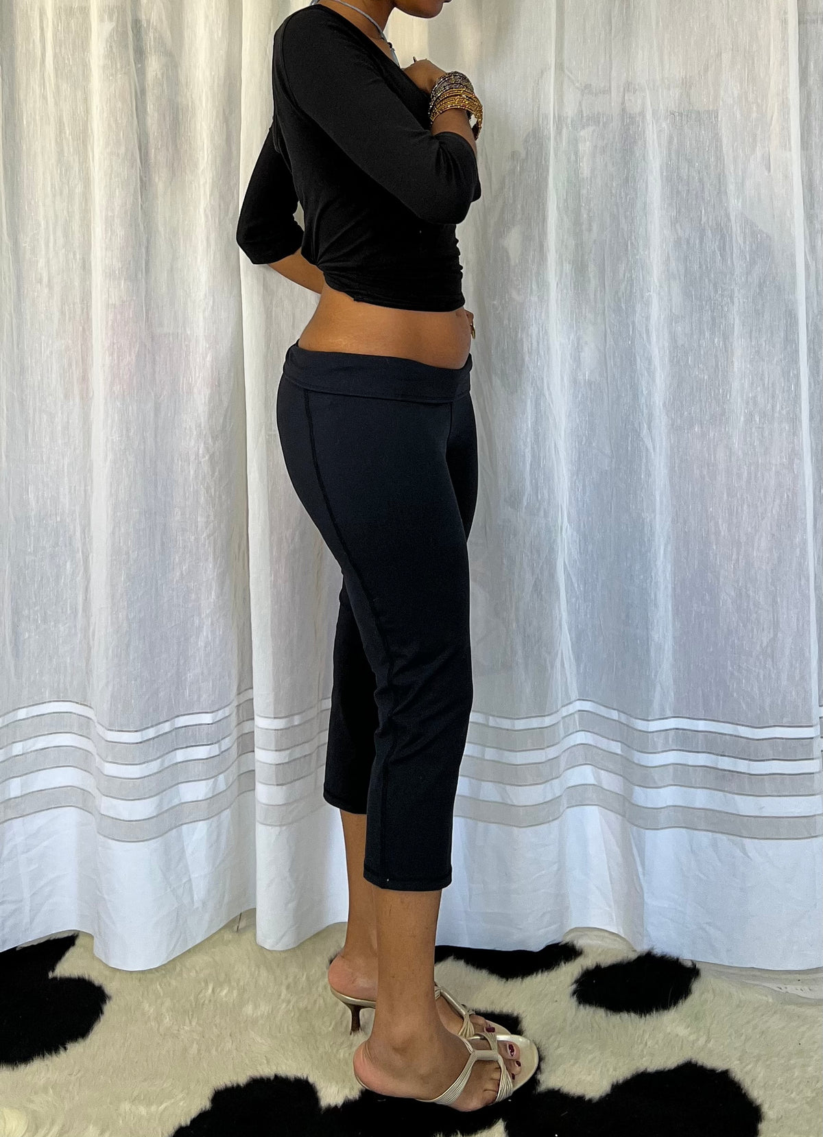 Black athleisure Capris