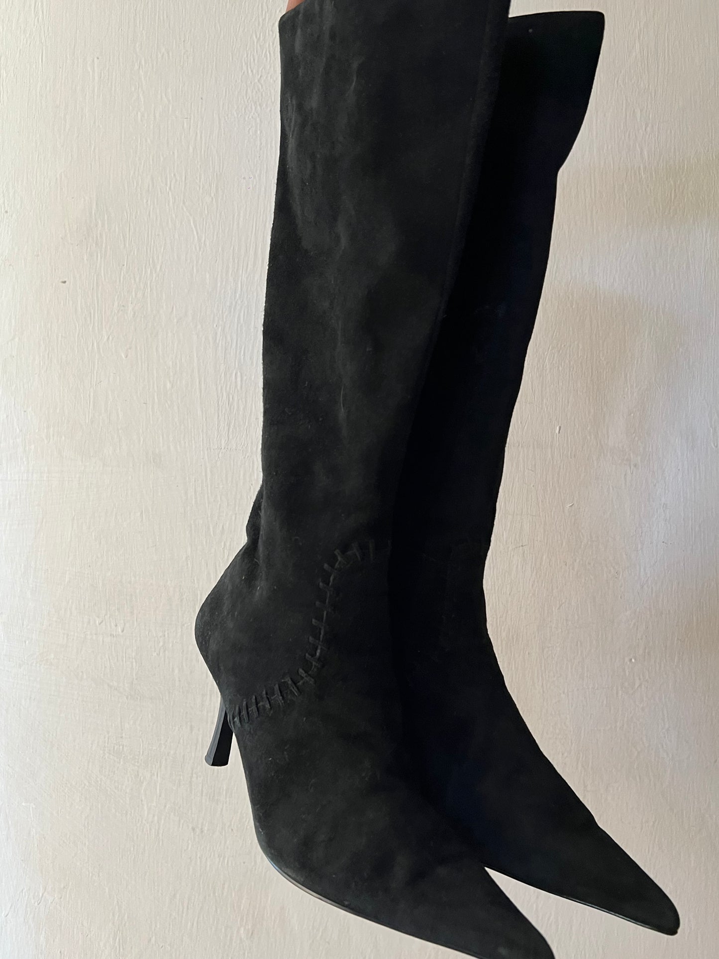 Black pointy toe knee high boots
