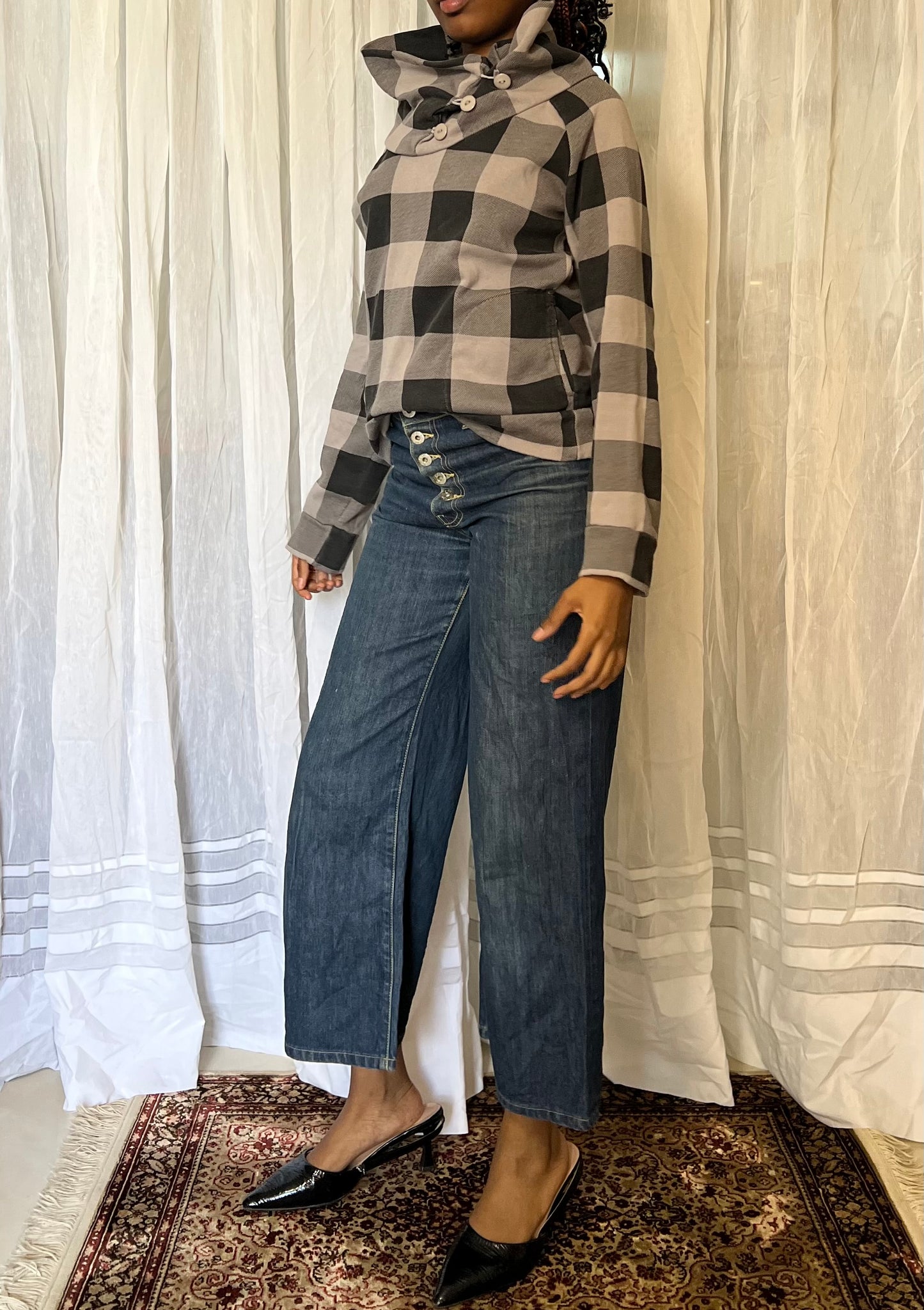 High Neck gingham Sweatshirt